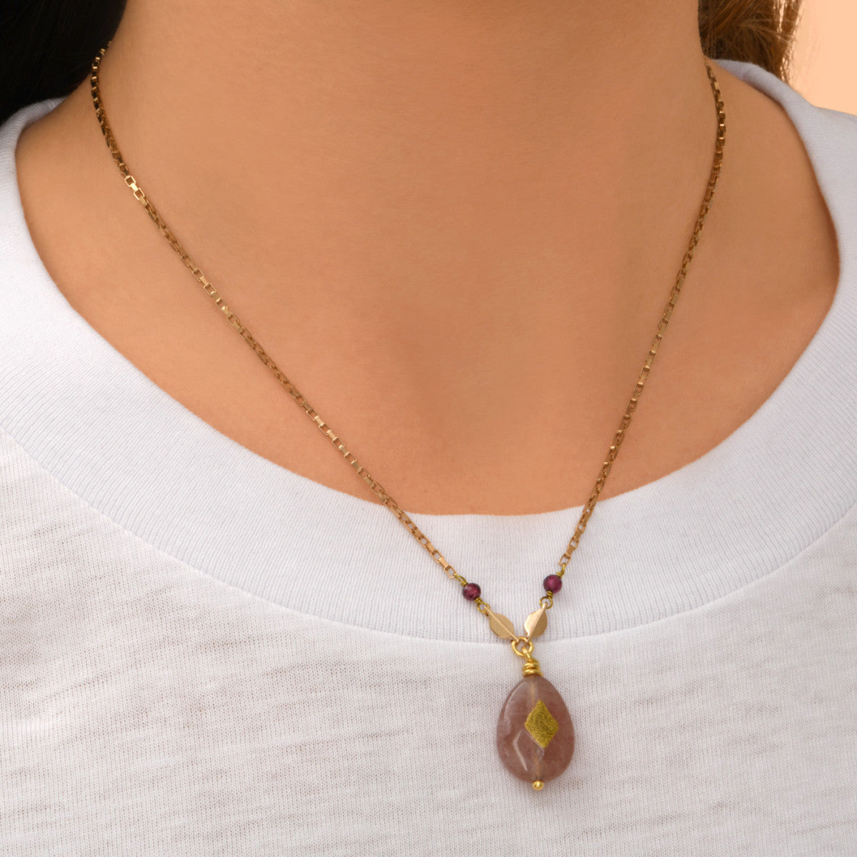 Babylone Adjustable Pendant Necklace - Pink