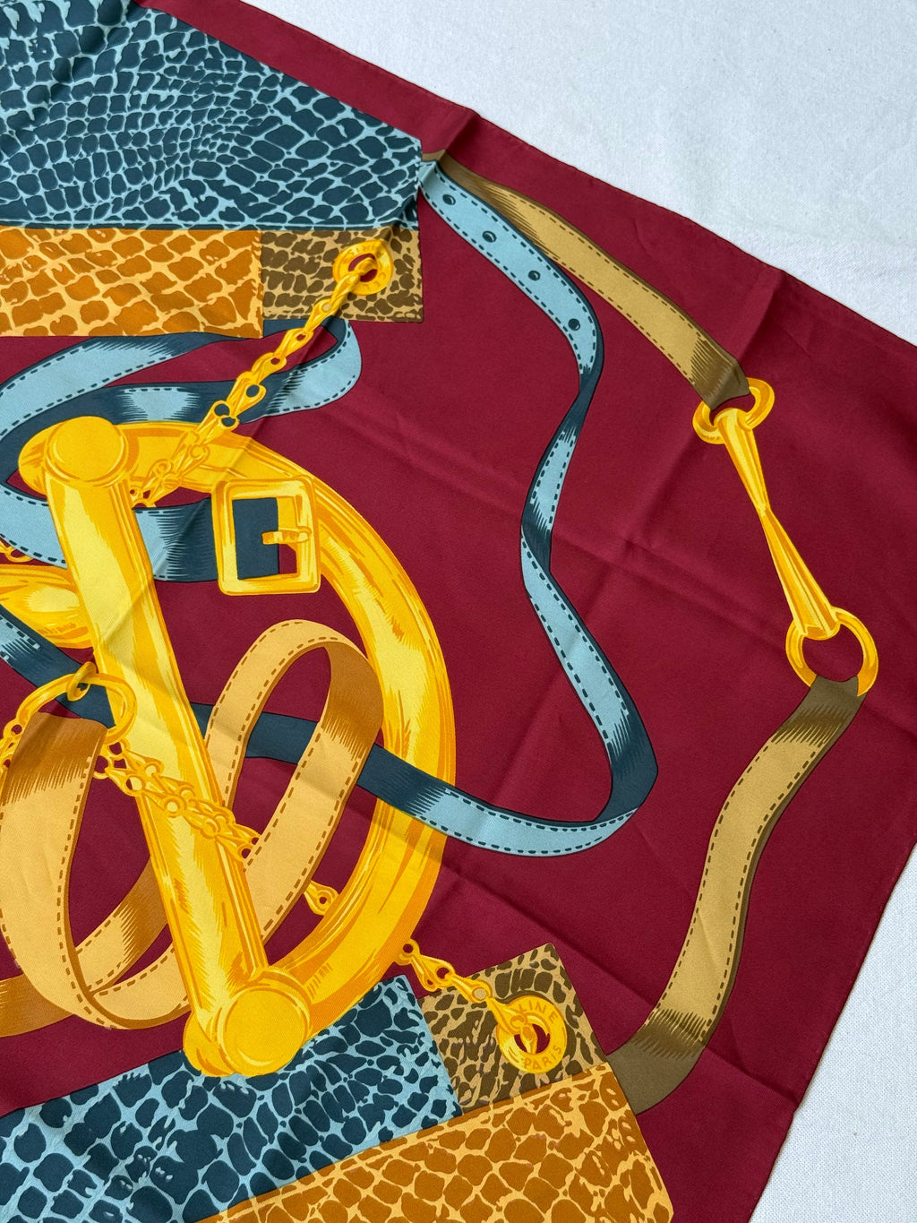 Foulard Céline – Modèle Étriers Et Serpent