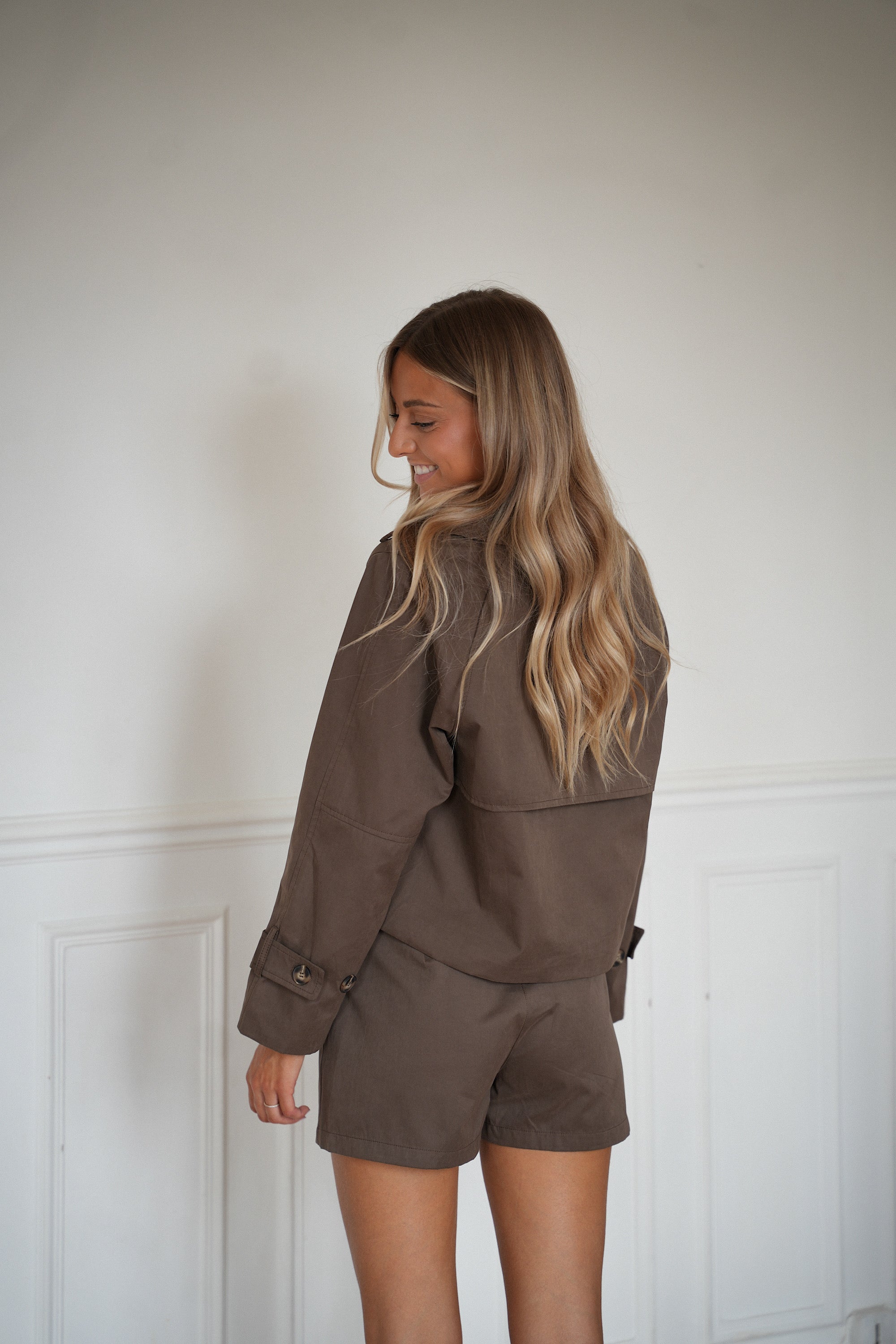 Amandine Chocolat - Short Trench Coat