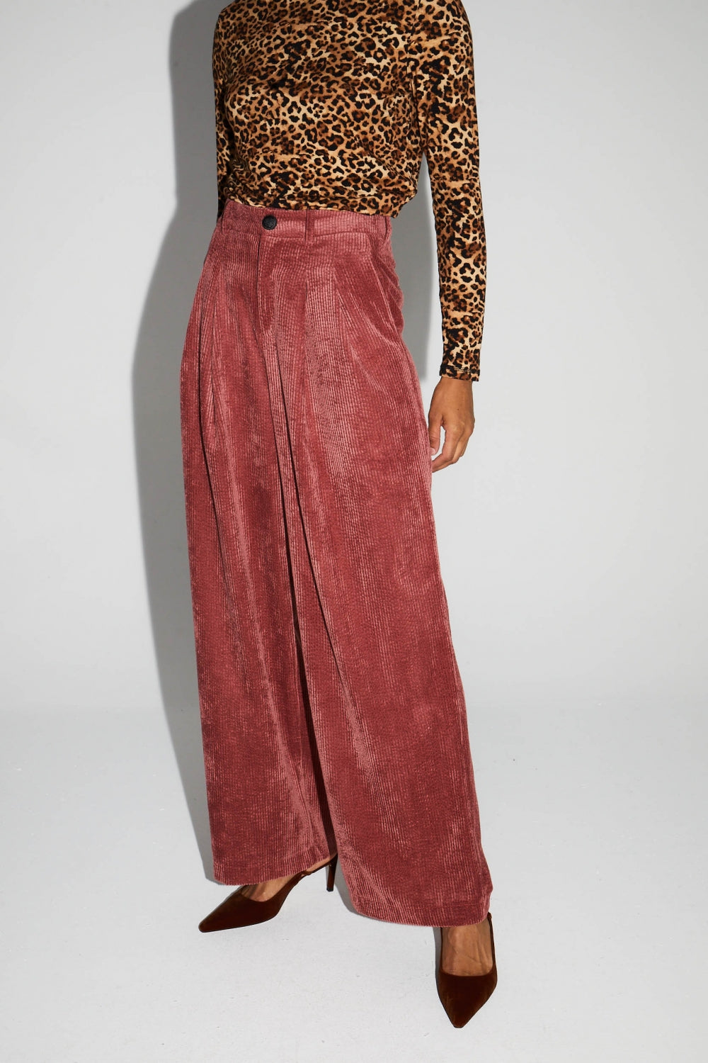 Pantalon Astrid Velours Vintage Cognac Doux Fabriqué En Italie