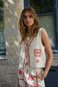 Como Sleeveless Vest Embroidery Beige/Red