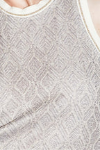 Le Top Marika, Tricot Géo Ajouré Doré Noir Fabriqué En Italie