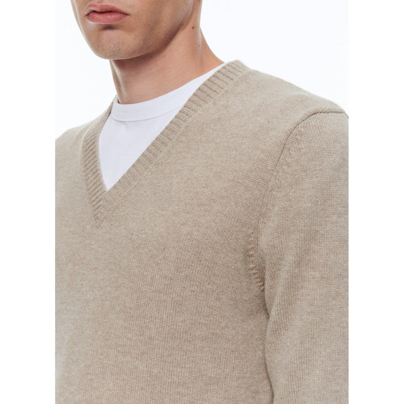 V-Neck Wool And Cashmere Sweater - Camel