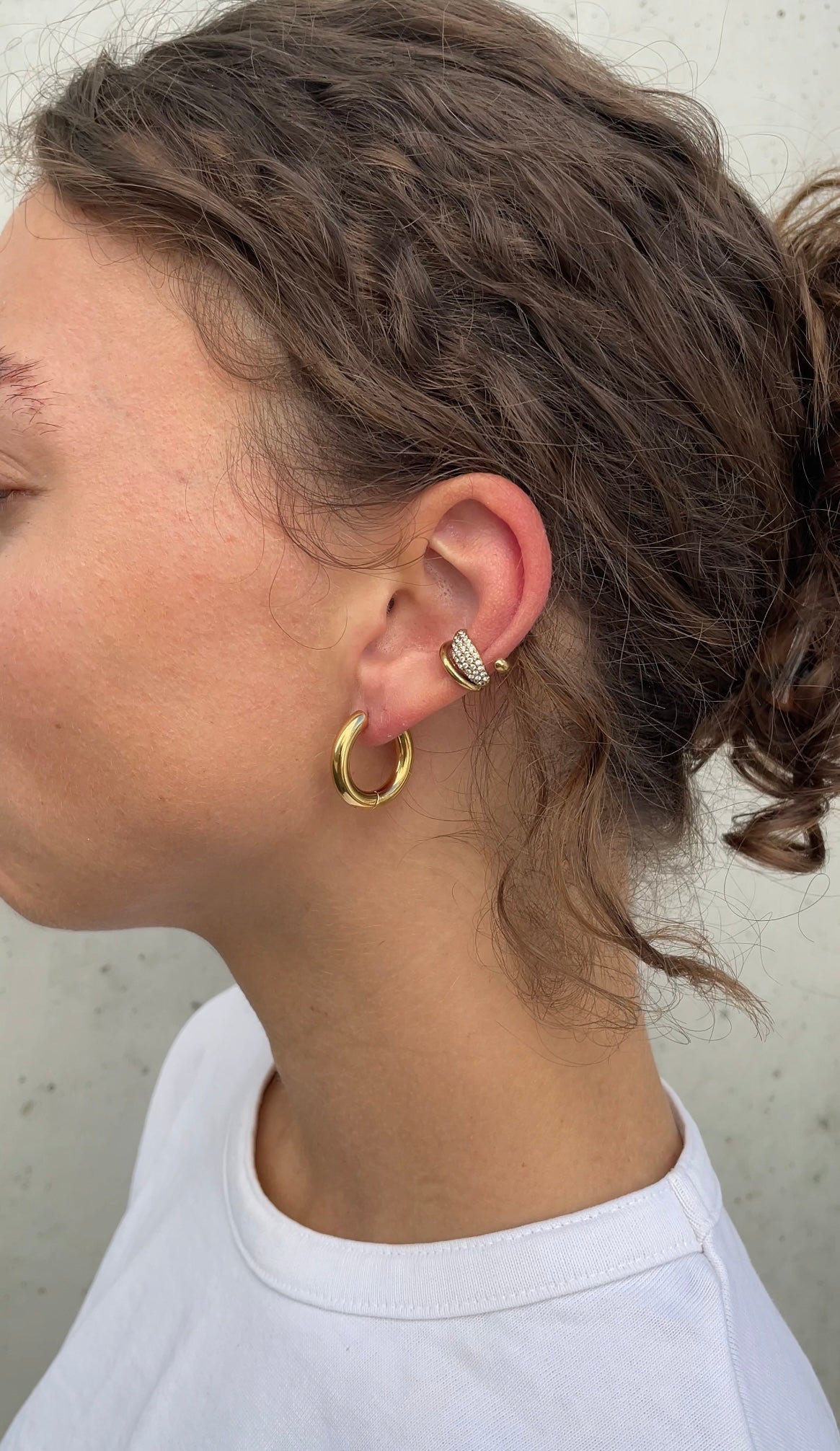Enroll Gems Ear Cuff