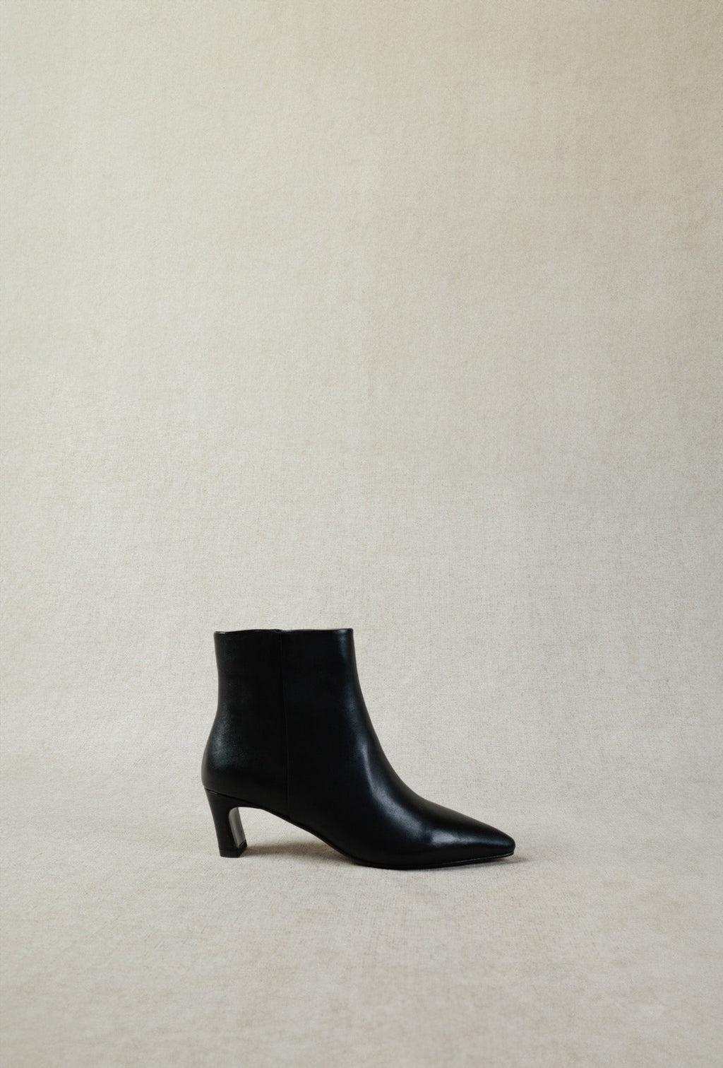 Linda Boots - Black