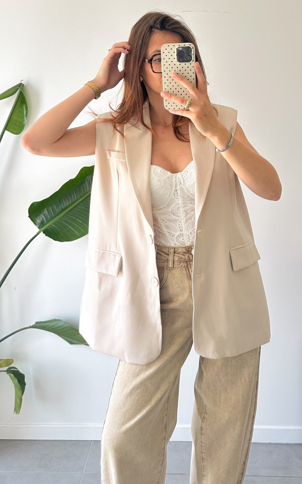 Arden Sleeveless Blazer - Beige