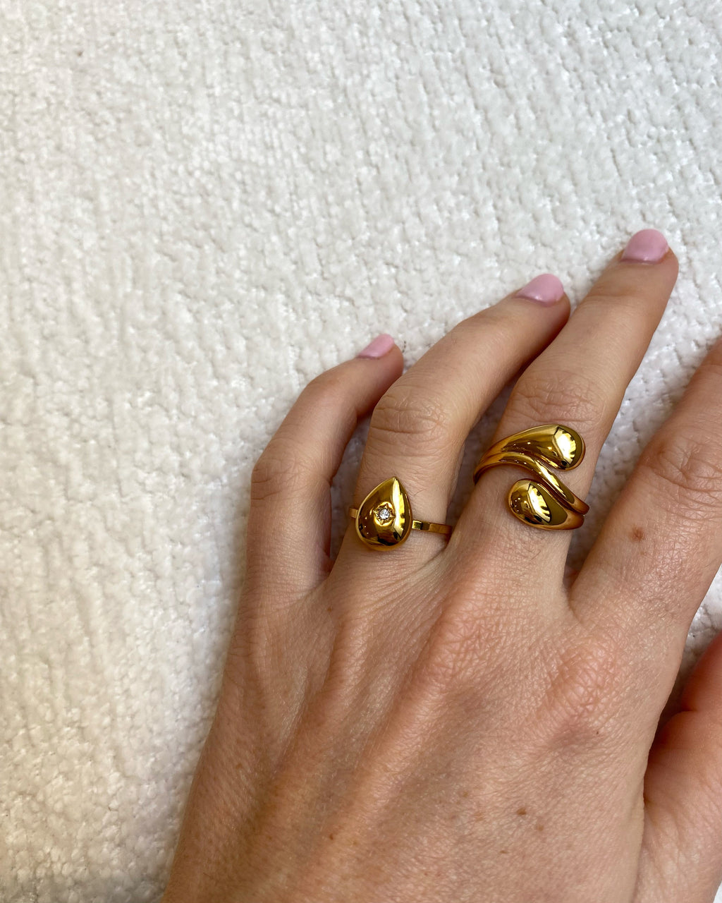 Anillo Simone