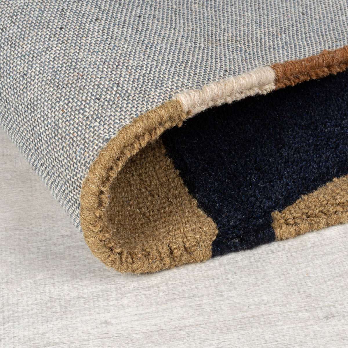 Mia Arch Wool Rug