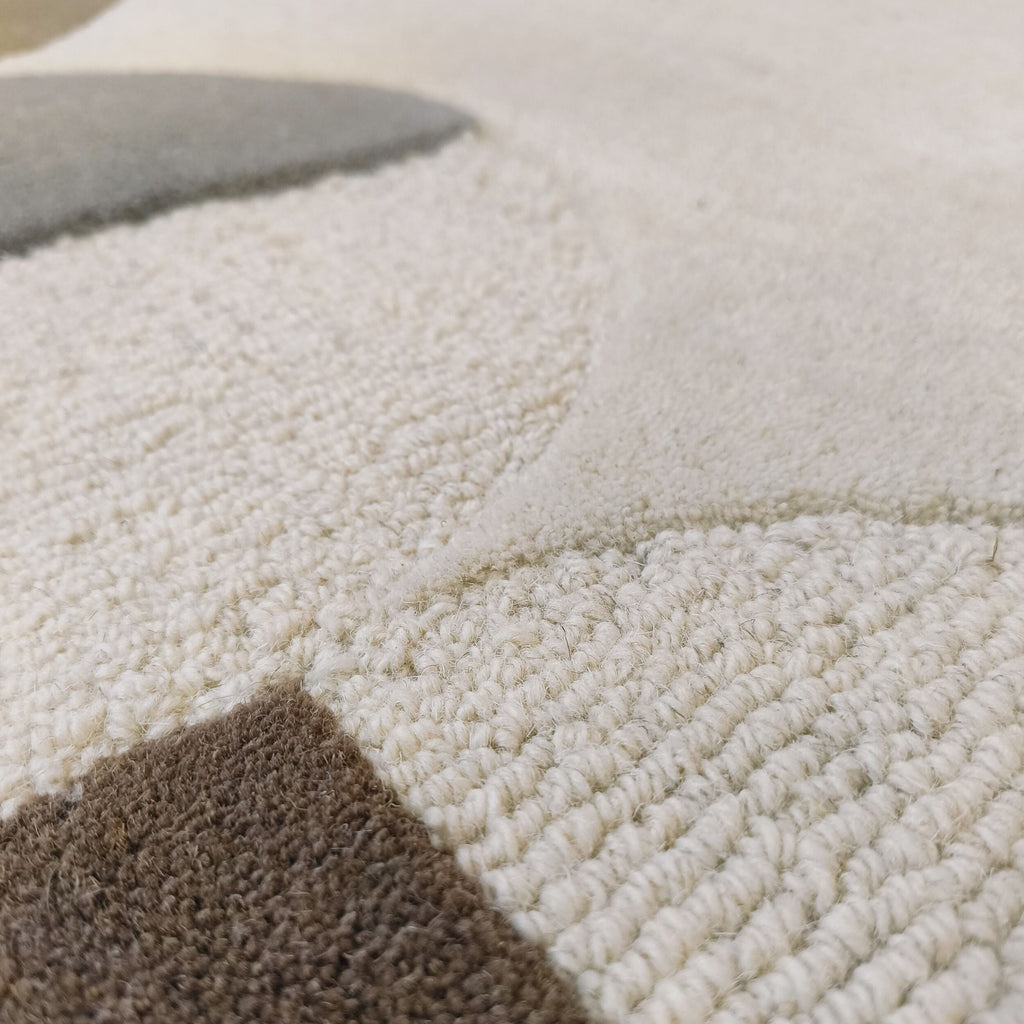 Mia Scallop Wool Rug
