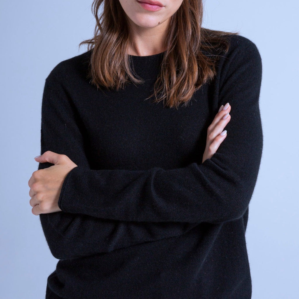 Taylor Round-Neck Jumper with Rolled Finishes - Black - 100% Cashmere 12Gg - Unisex