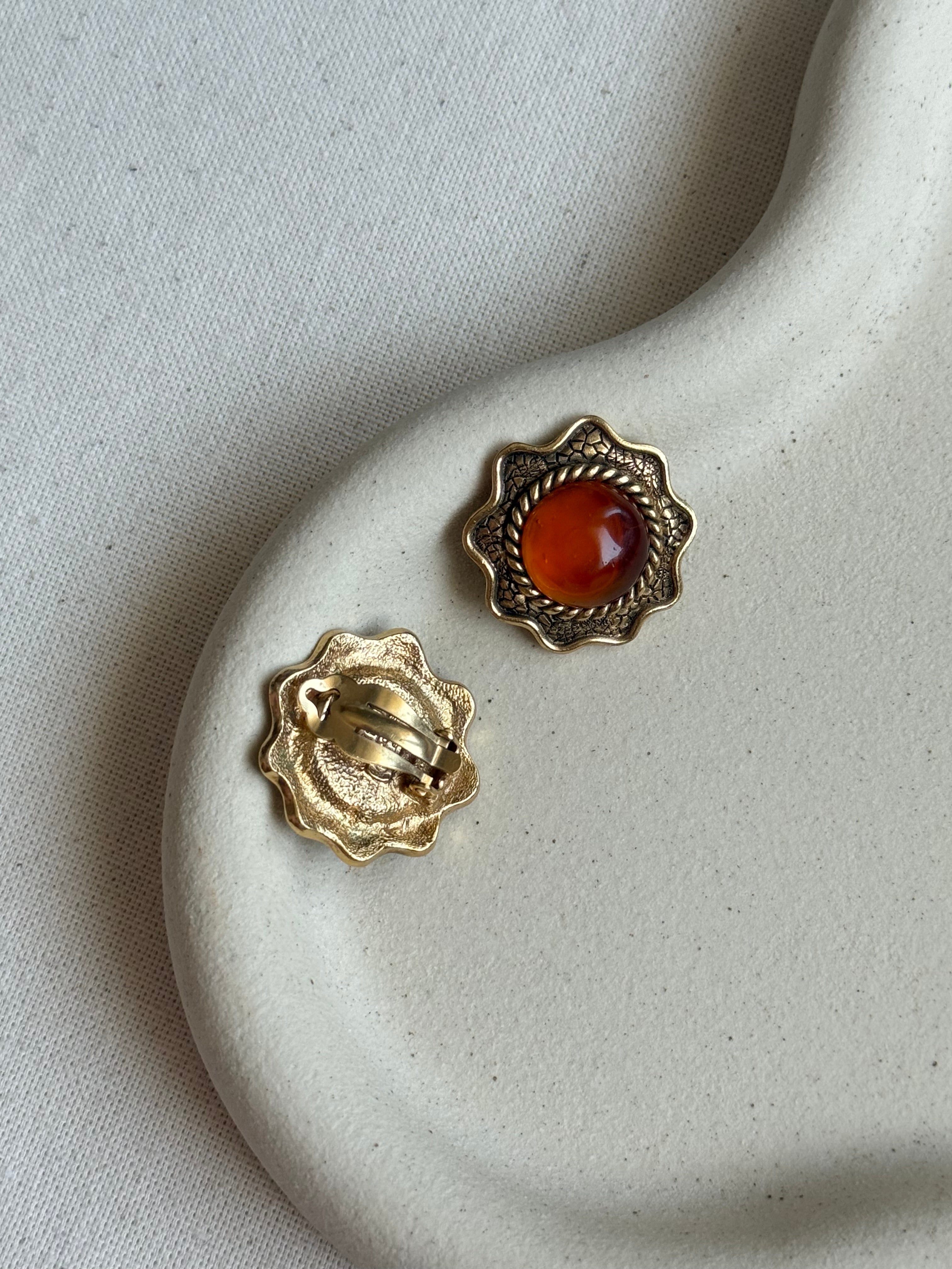 Boucles D’Oreilles Rochas Vintage - Soleils Dorés Et Ambrés