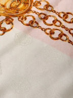 Foulard Chanel - Modèle Rose Pâle Et Blanc
