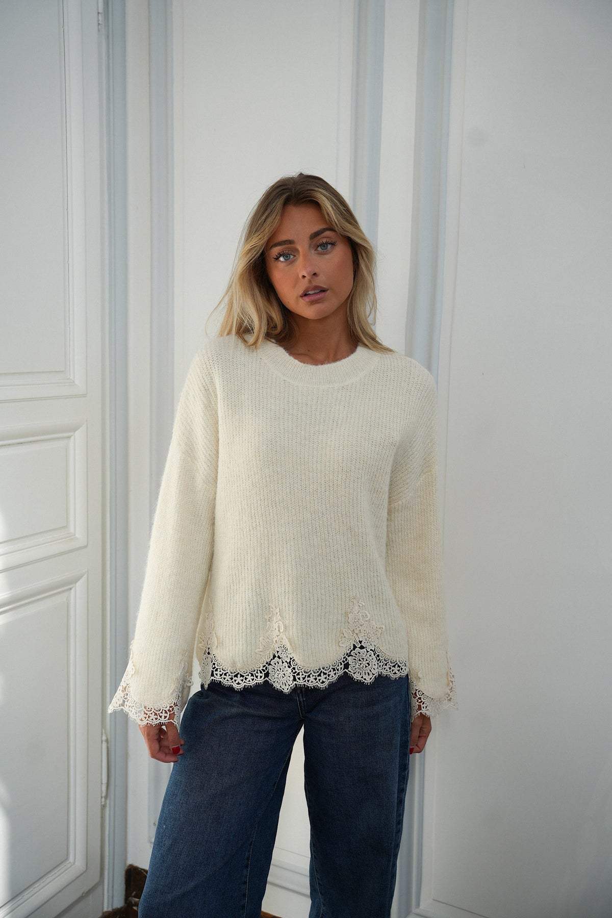 Jersey Bordado Charlie - Crema