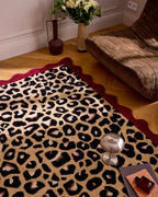 Wild soul – Wool rug with leopard pattern - burgundy Wild soul