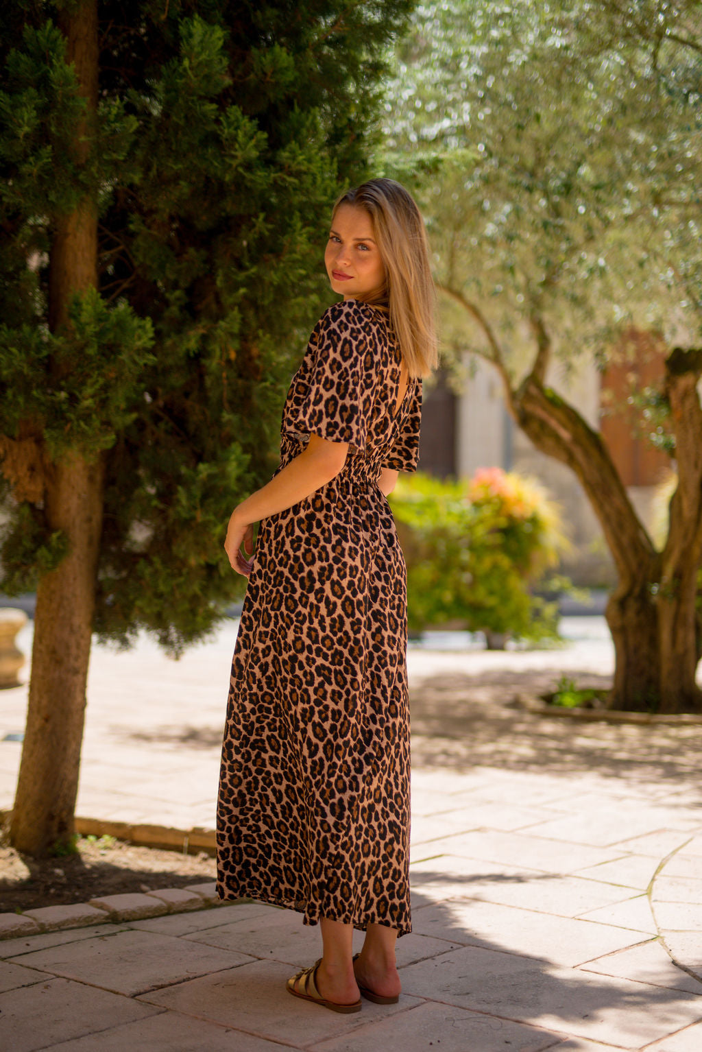 Robe Jess