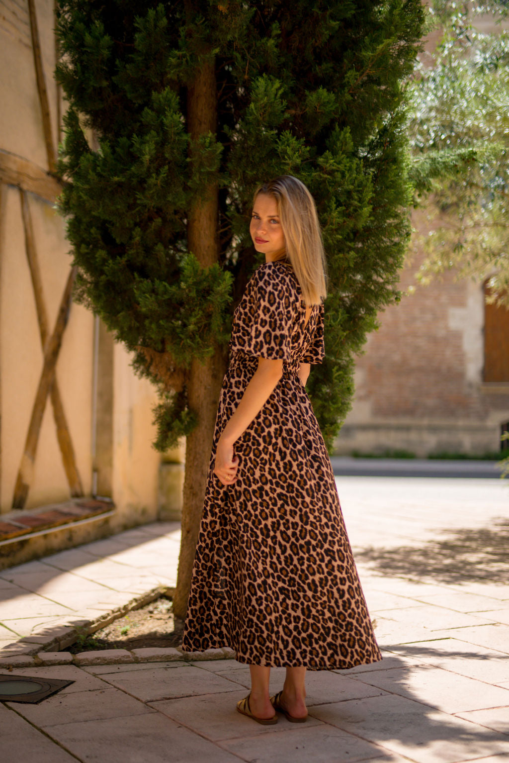 Robe Jess