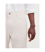 Pantalón color arena para hombre