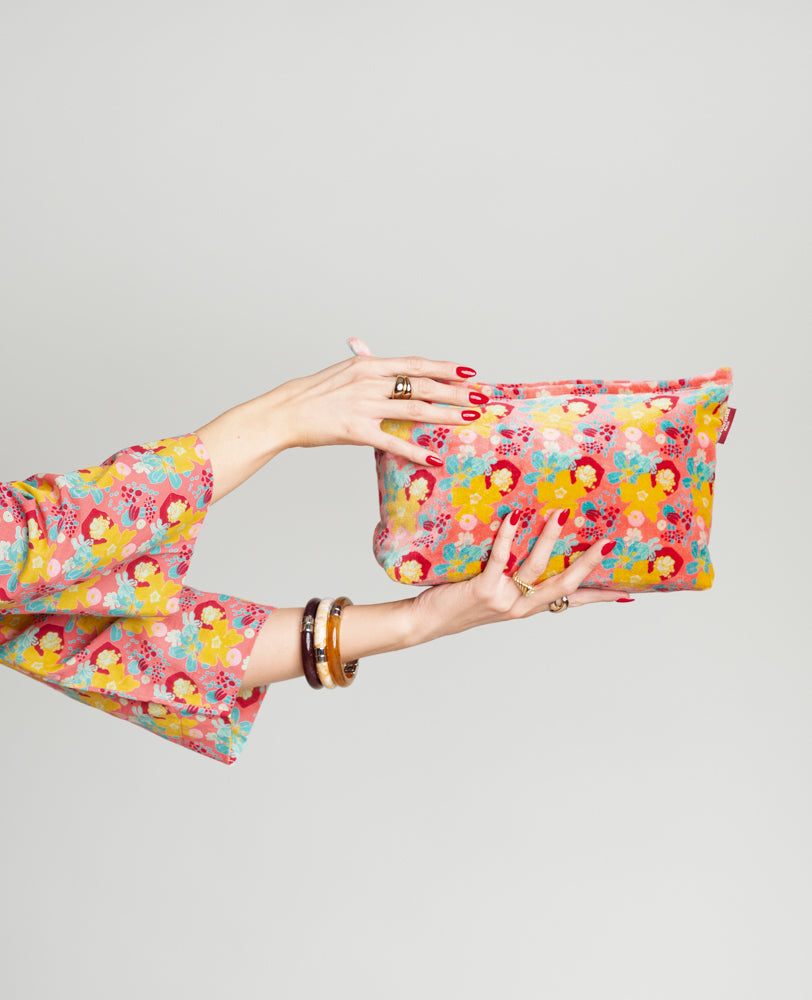 Velvet Wash Bag - Mackintosh coral