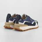 Akanda-Marine Trainers