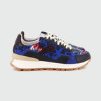 Akanda Mahoe Trainers