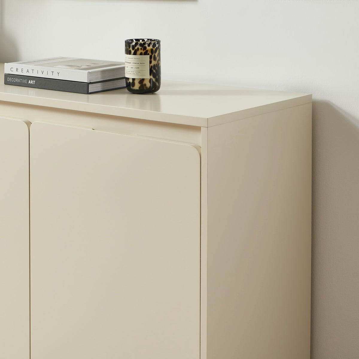 Akka - Credenza a 3 ante - Beige
