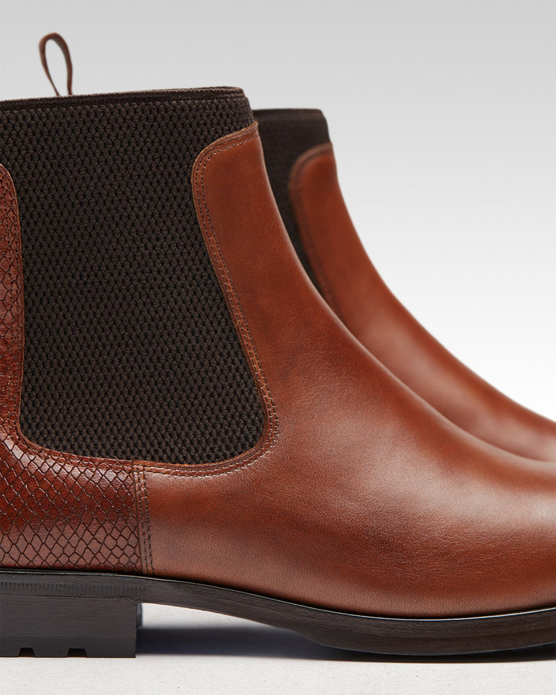 Botas Chelsea Albane - Piel de Lagarto Cognac - Suela de Goma - Mujer