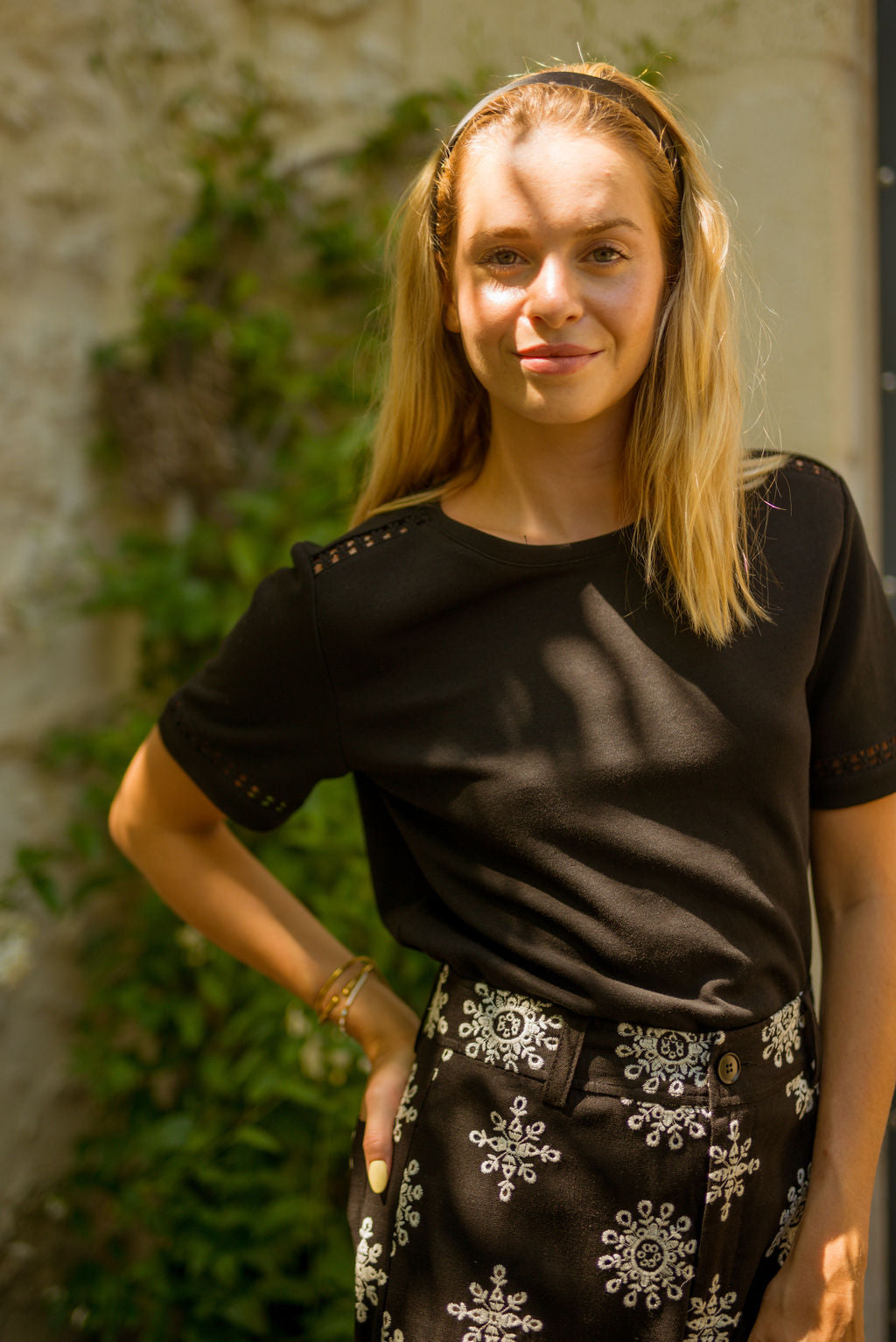 Lina Black T-Shirt