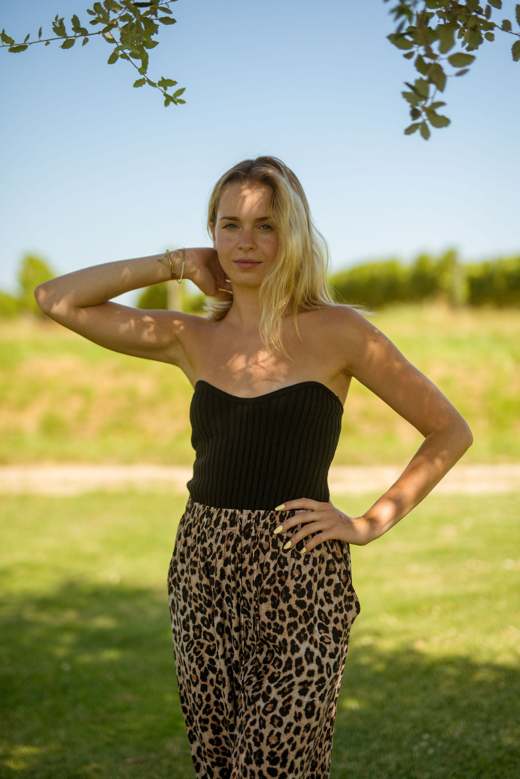 Top Siena Black