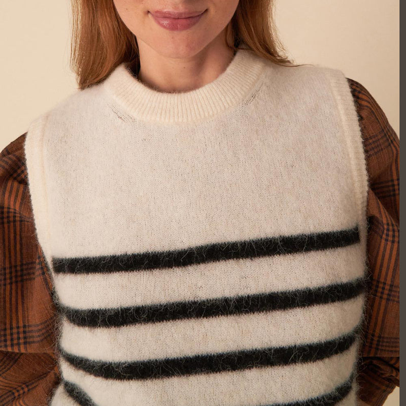 Alivie Sweater - Ecru/Poppy