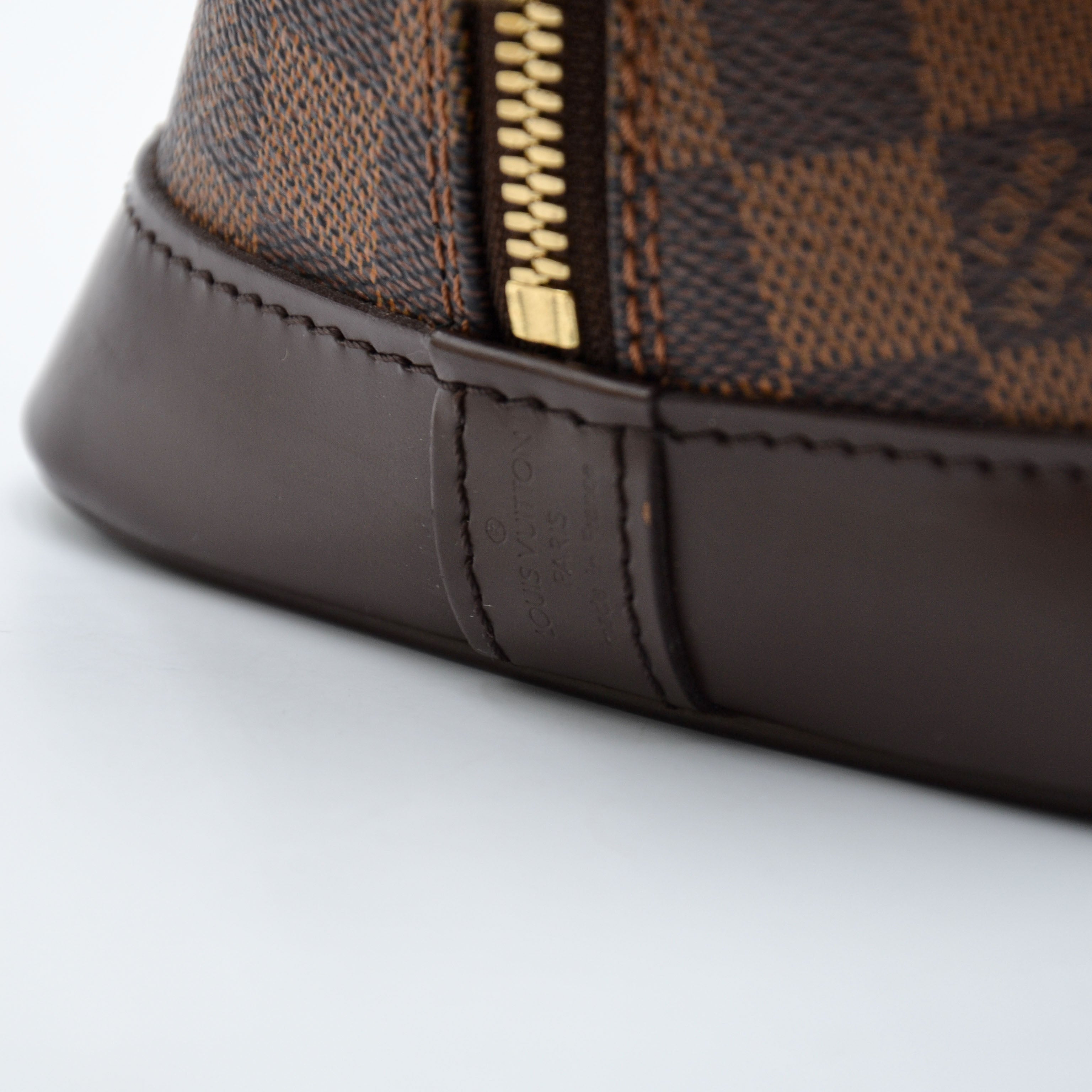 Louis Vuitton Alma PM Lona Damier Ébène
