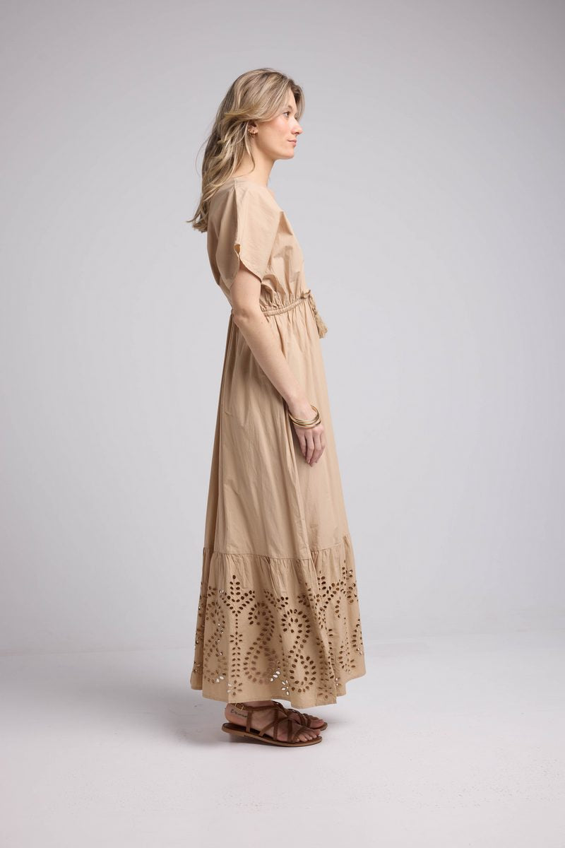 Vestido largo de manga corta - Beige
