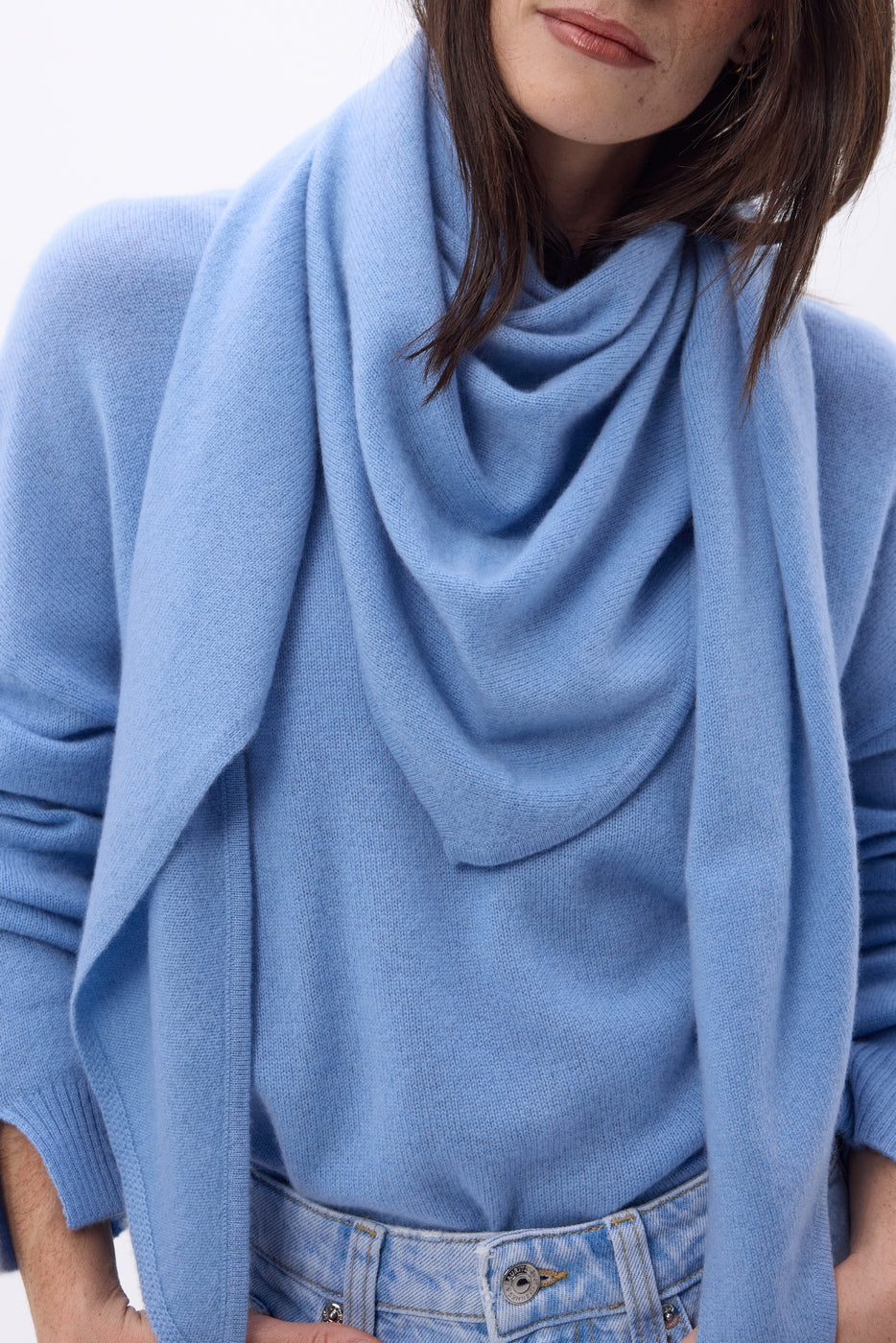 Bufanda bandana oversize triangular lisa Amel - azul cielo - mujer