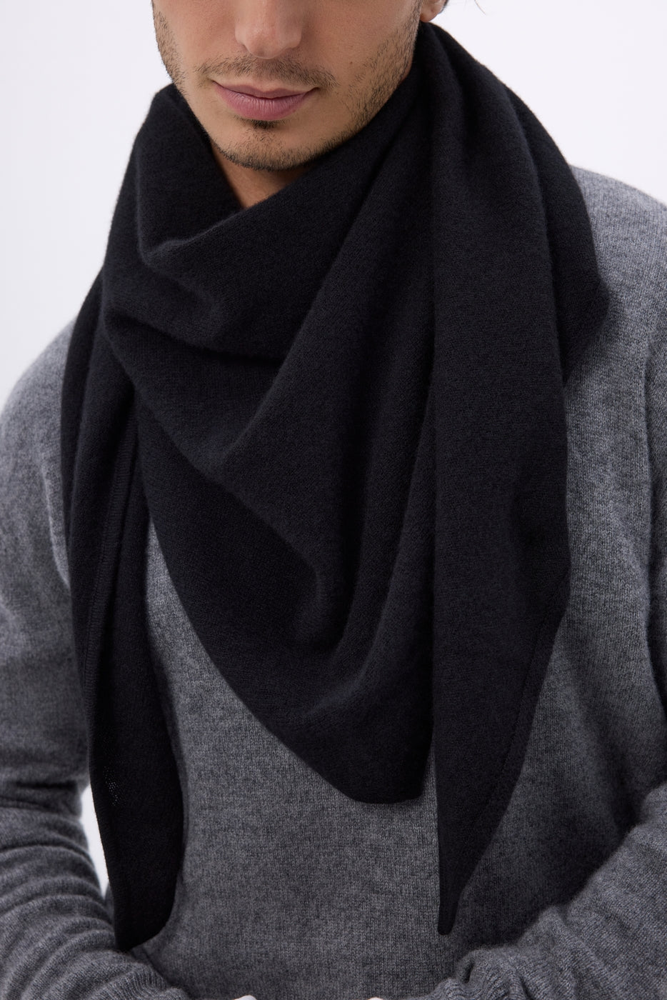 Bufanda bandana oversize triangular lisa Amel - Negro - Hombre