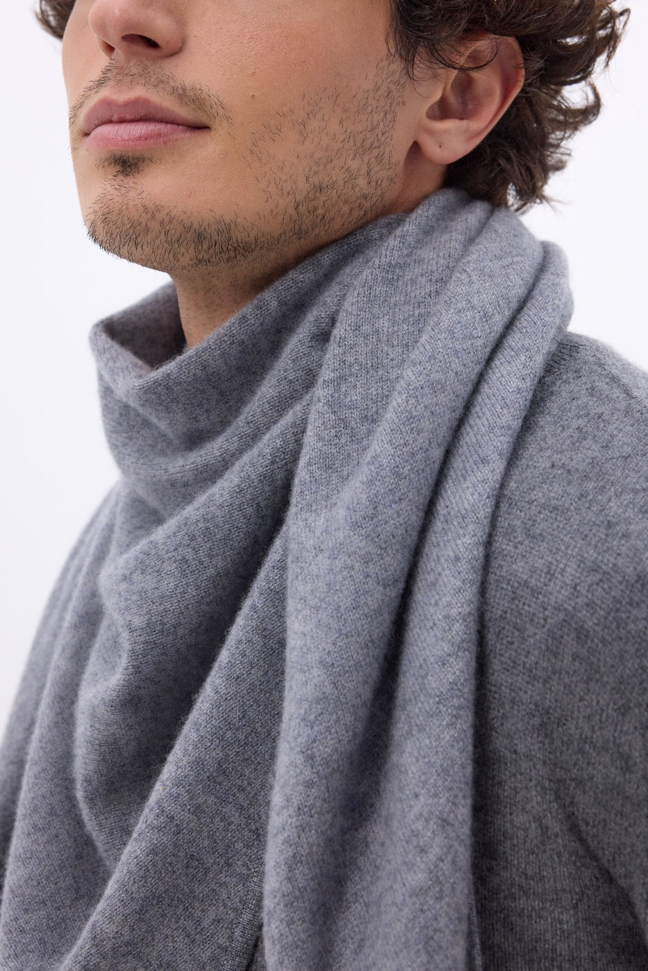 Echarpe Bandana Oversize Triangle Unie Amel - Gris Fonce - Homme - 100% Cachemire