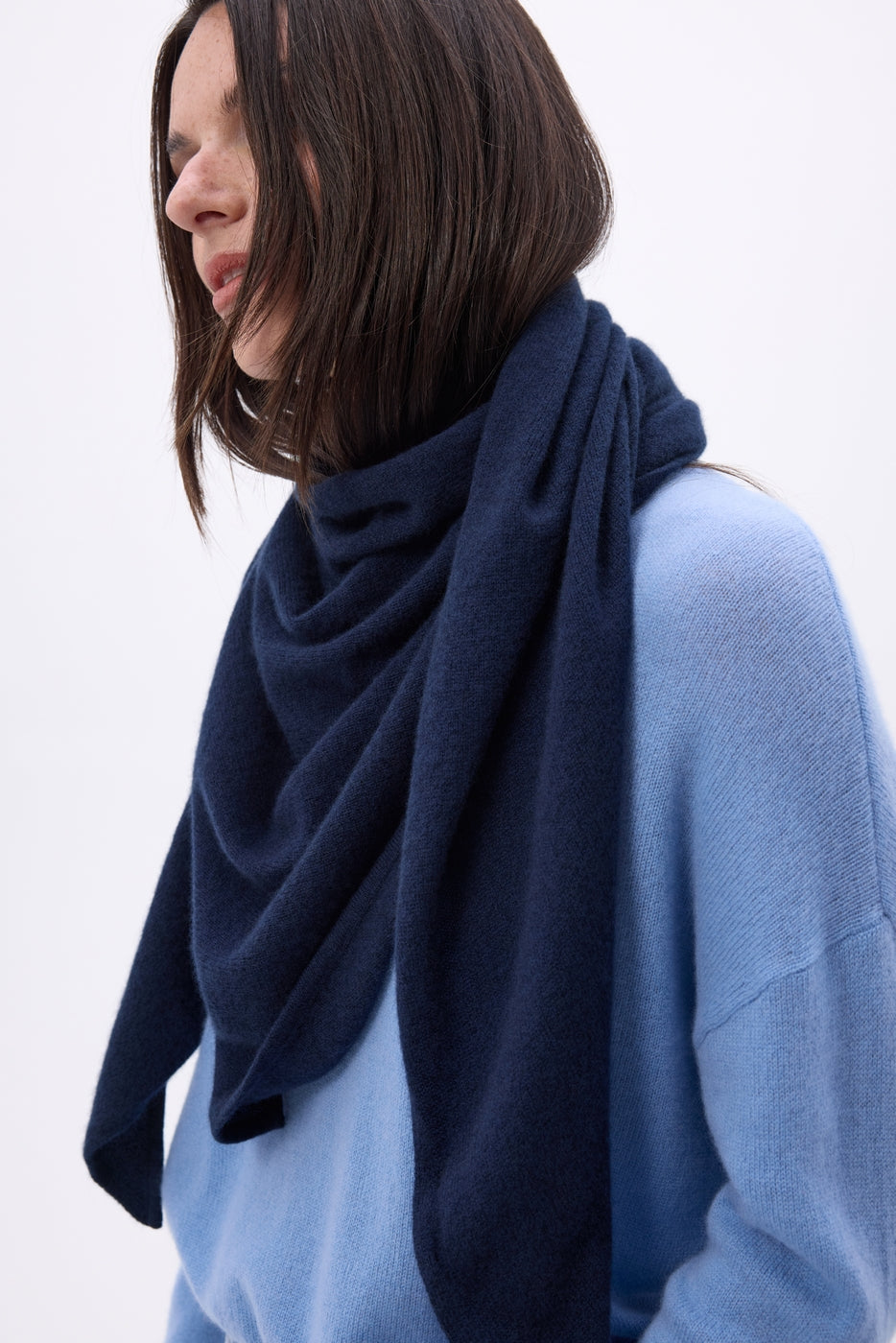 Bufanda bandana oversize triangular lisa Amel - Azul marino - Mujer
