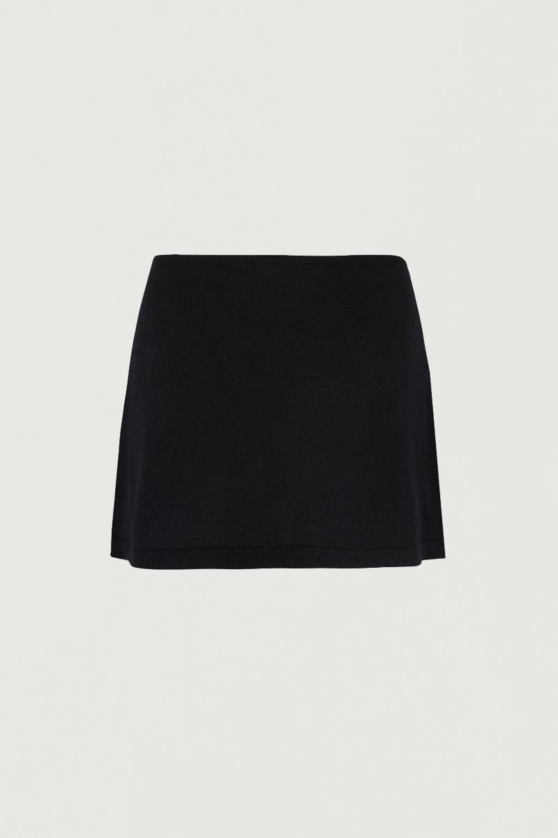 Johansson Black Skirt