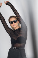 Pull Wolf Sheer Sweater