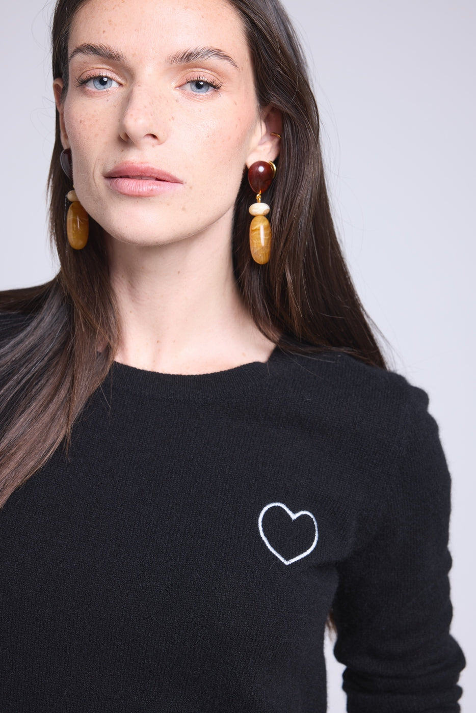 Jersey de cuello redondo corazón bordado Anubis - Negro plateado - Mujer