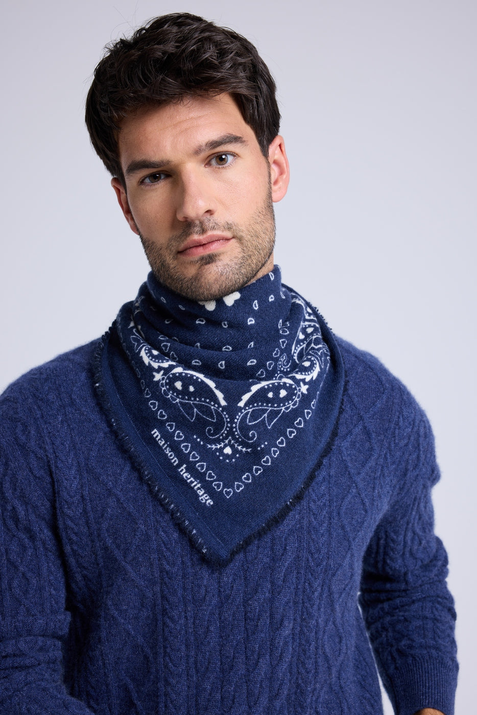 Pañuelo Bandana Unisex 54*54 Arizona de Cachemira - Azul Marino Blanco