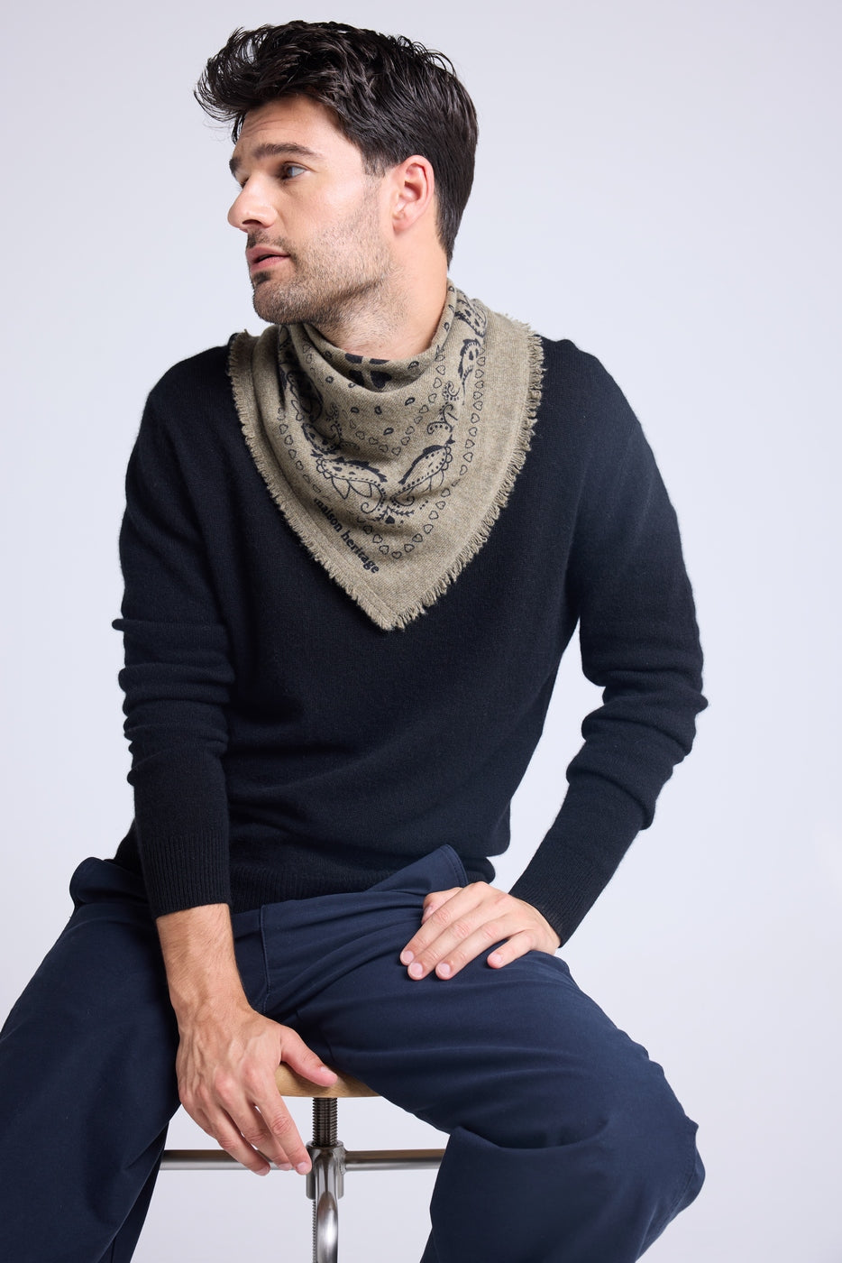 Pañuelo Bandana Unisex 54*54 Arizona En Cachemira - Verde Caqui Negro