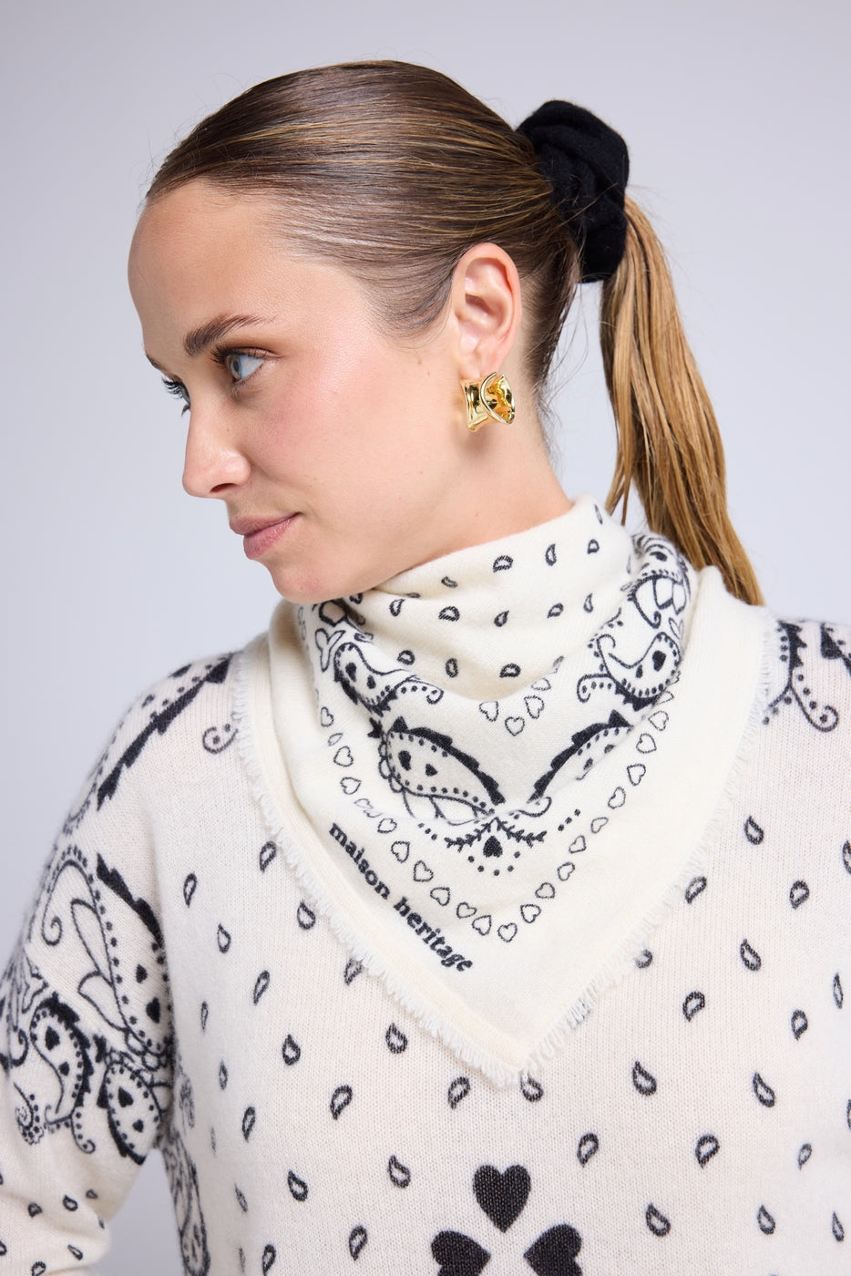 Bufanda Bandana Unisex 54*54 Arizona En Cachemira - Blanco Negro