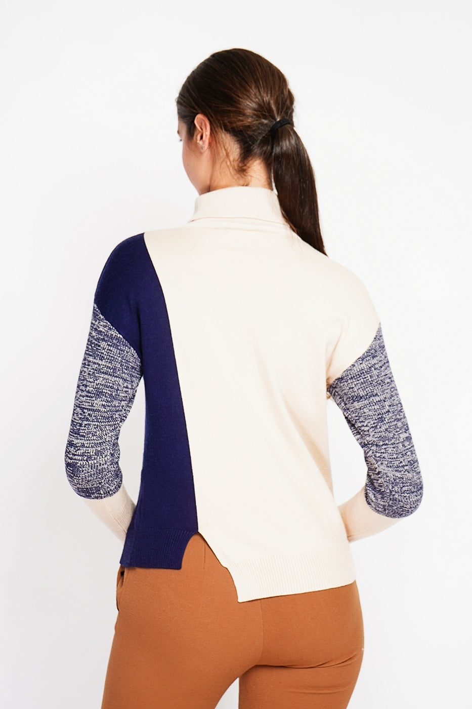 Two-Tone High-Neck Jumper – Cream – Women