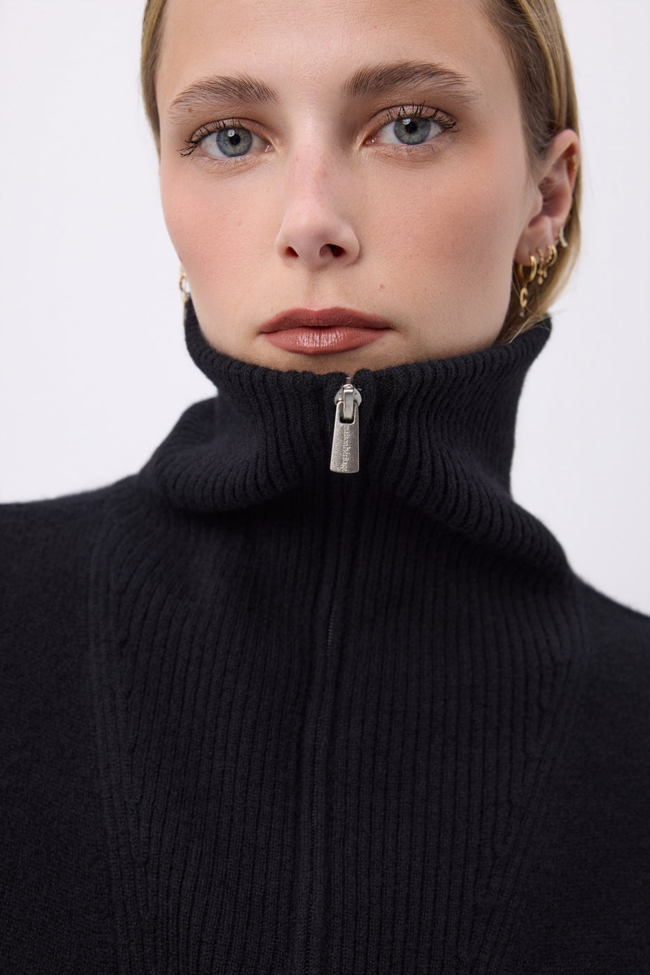 Pull Grand Col Montant Zippé F Ashka - Noir - Femme