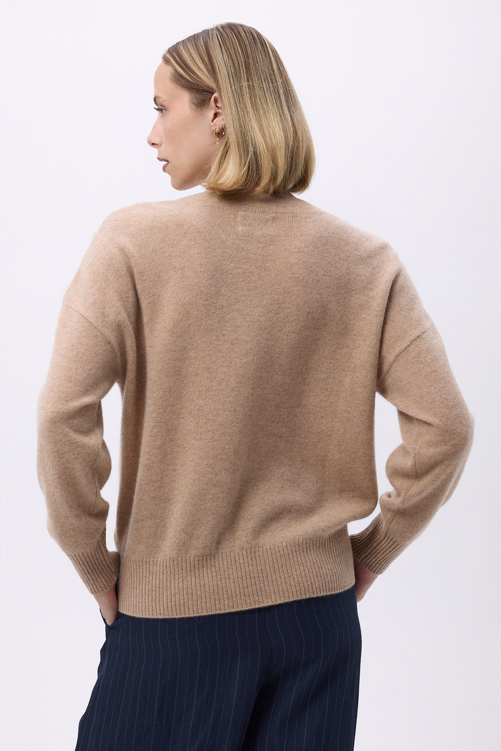 Pull Col Rond Boutons Dorés Aspen - Beige Creme - Femme