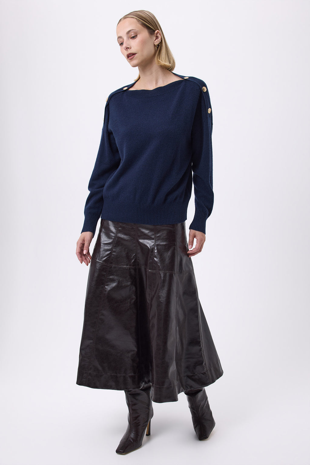 Druiwentrui met Ronde Hals en Gouden Knopen F Aspen - Marineblauw - Dames