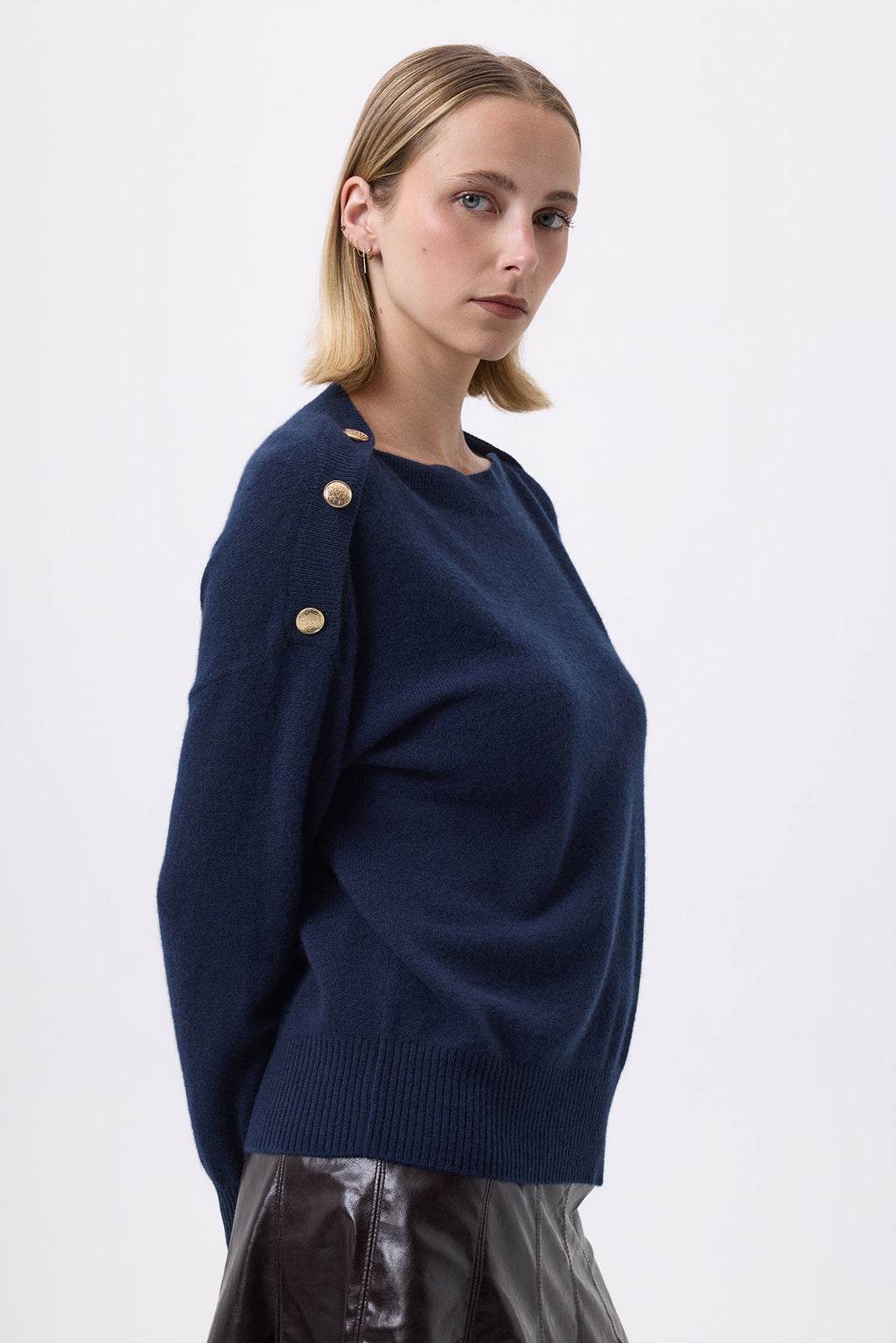 Druiwentrui met Ronde Hals en Gouden Knopen F Aspen - Marineblauw - Dames