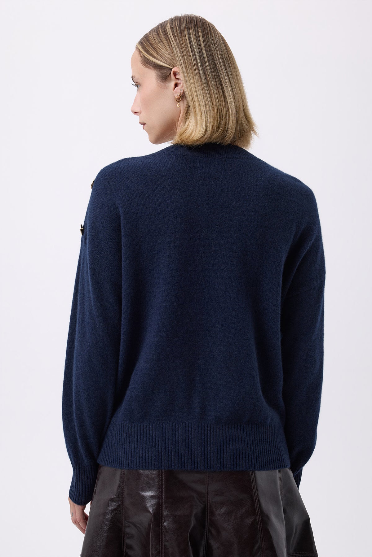 Druiwentrui met Ronde Hals en Gouden Knopen F Aspen - Marineblauw - Dames