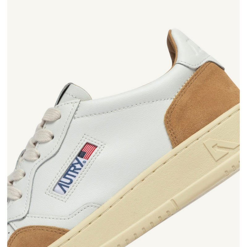 Autry Medalist Low Sneakers In White Leather And Copper Suede