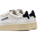 Autry Medalist Leather Low White Dark Blue - Blanc