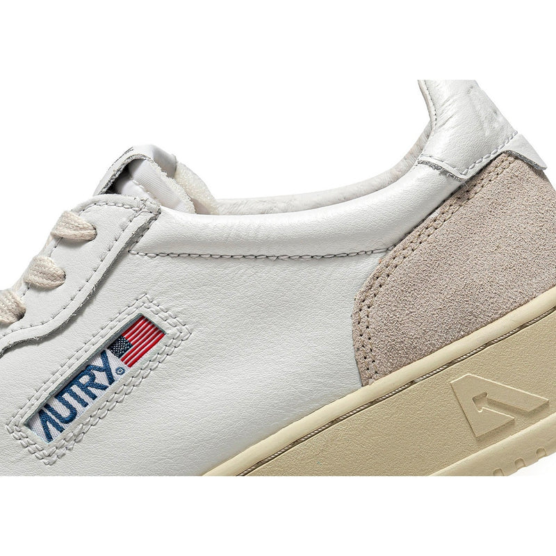 Autry Medalist Leather Low White Beige Suede - Blanc
